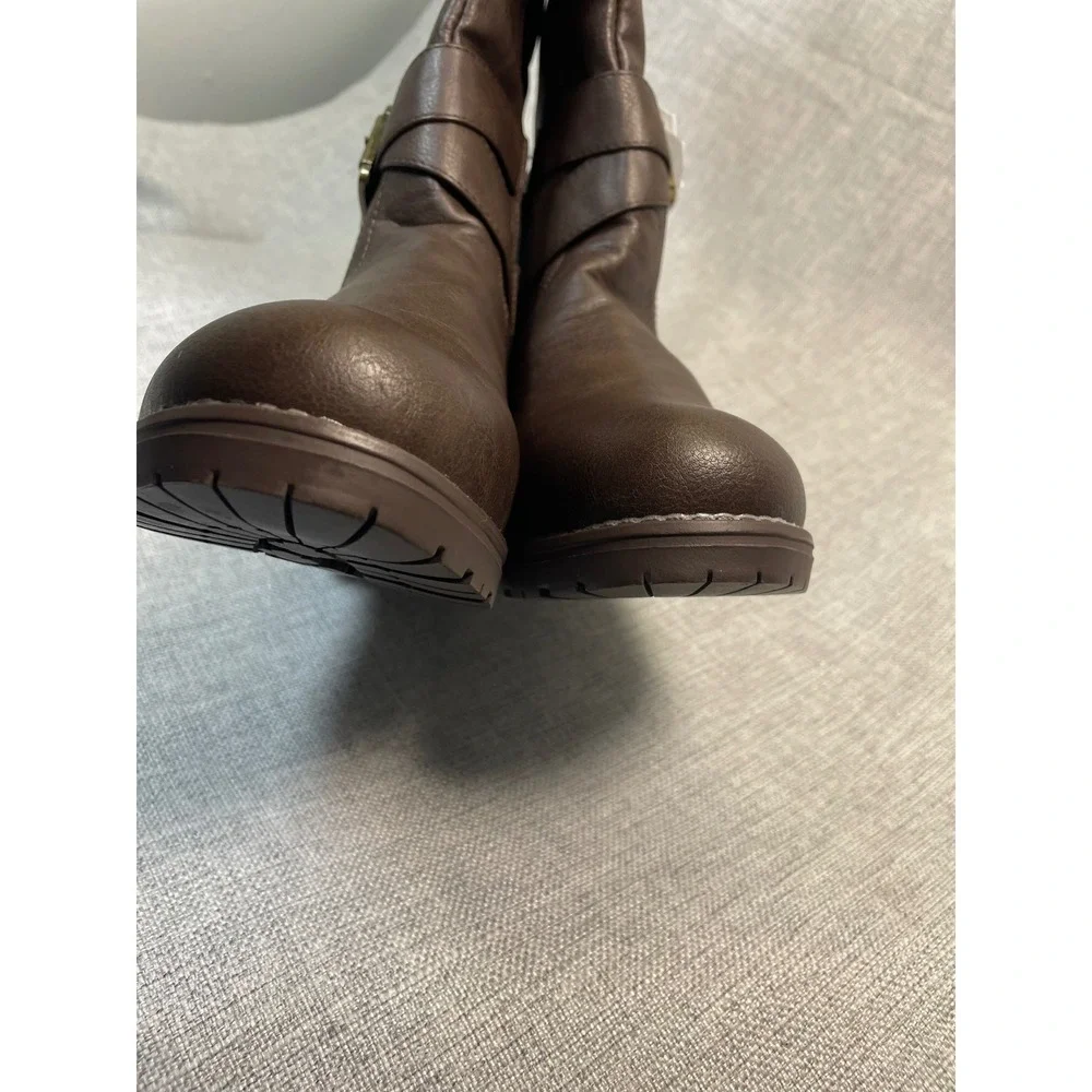 GC Shoes Women Size 8 Brown Faux Leather Riding Boots Knee‎ High Buckle Zip